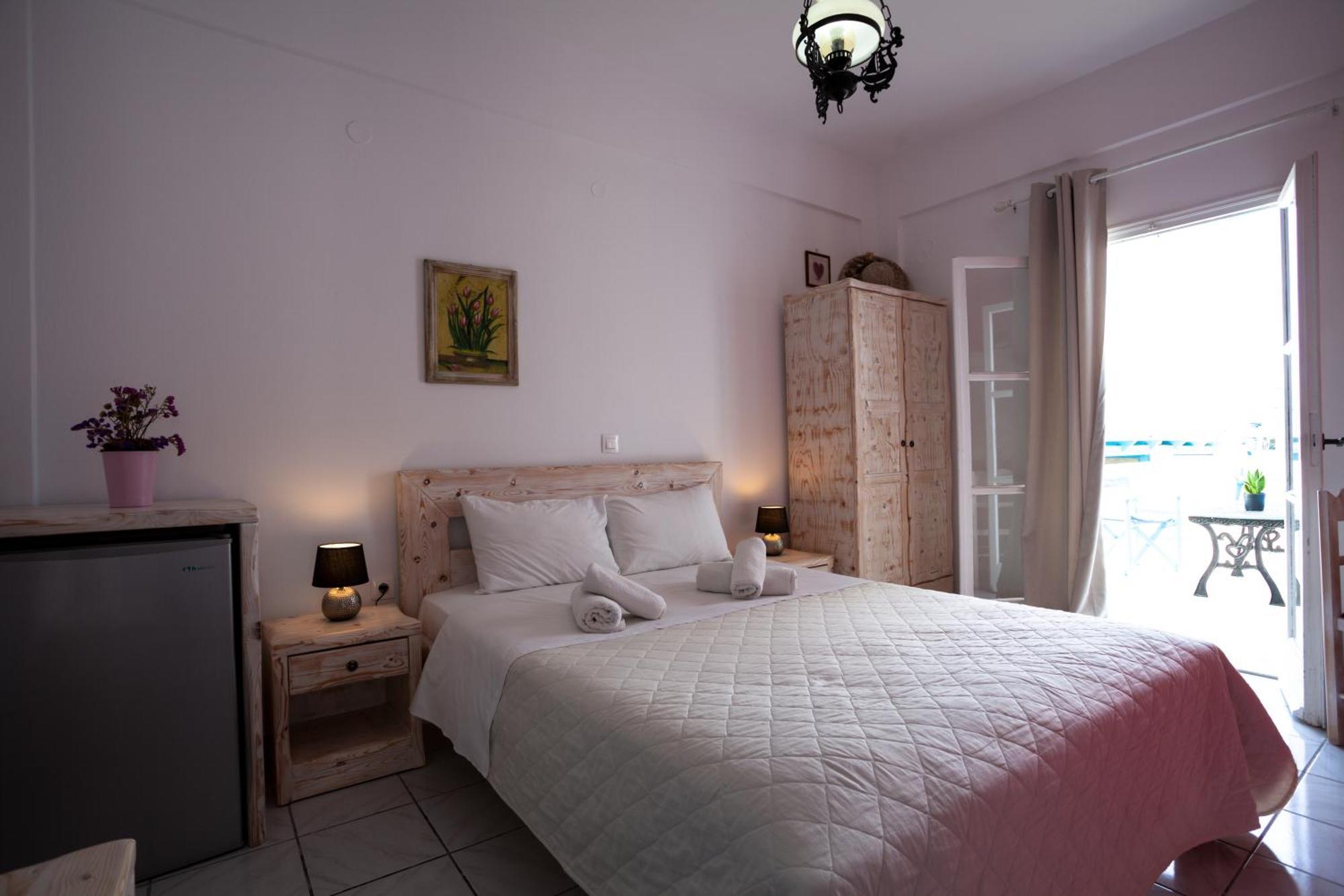 Stella Rooms Vlychada Quarto foto